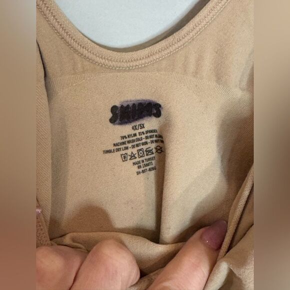 Skims Size 4x/5x Seamless Sculpt Thong Bodysuit Clay Shapewear - Picture 4 of 7